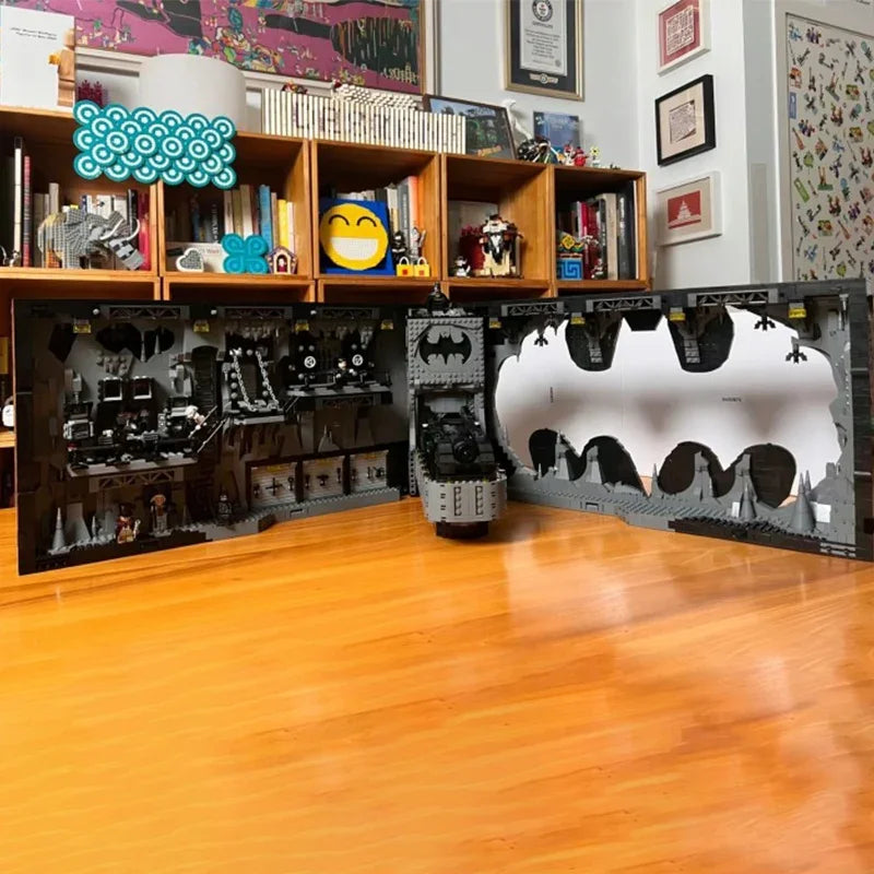 🦇 Batcave – Heldenversteck aus Klemmbausteinen mit 3981 Teilen & 7 Figuren