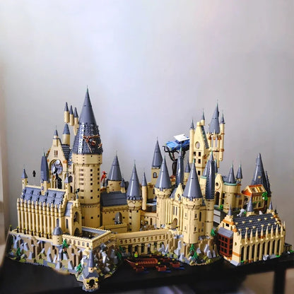 🏰 Magisches Schloss aus Klemmbausteinen – 6020 Teile