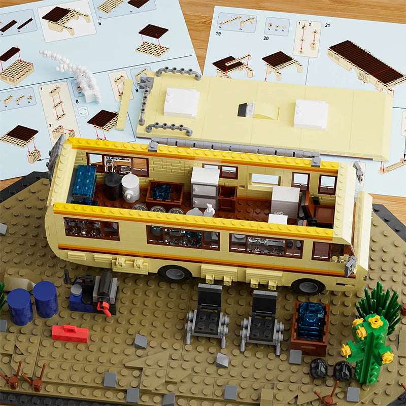MOC Breaking Bad – „The Crystal Ship“ Wohnmobil Bauset (904 Teile + Walter & Jesse Figuren)