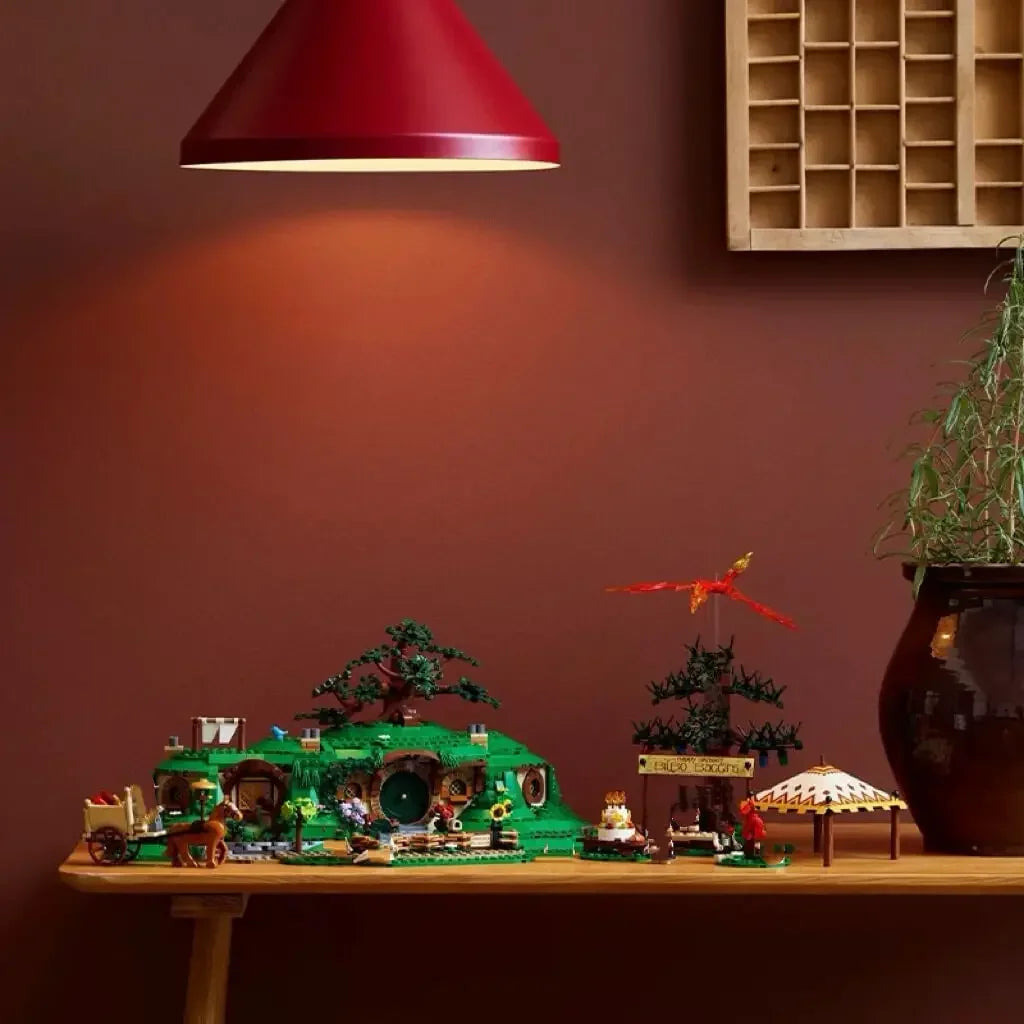 Hobbit-Haus – Klemmbaustein-Set mit 9 Figuren (2017 Teile)