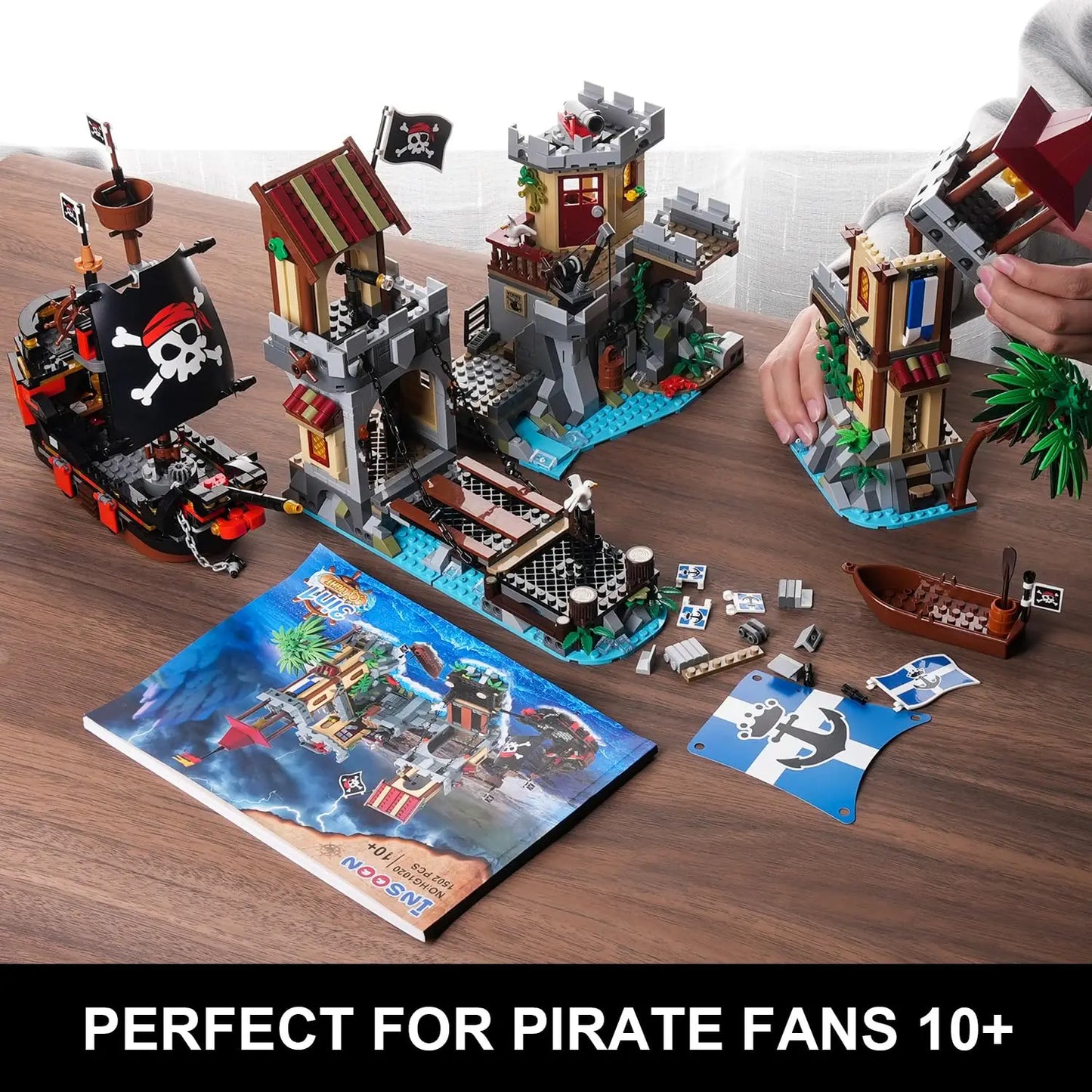 Piratenfestung mit Schiff – Abenteuerliches Klemmbaustein-Set 1508 Teile